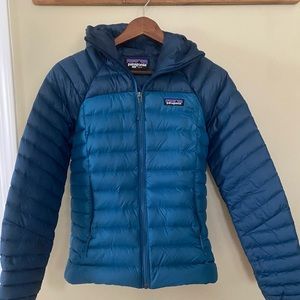 Patagonia Down Hoody Girl’s XL/Women’s XS